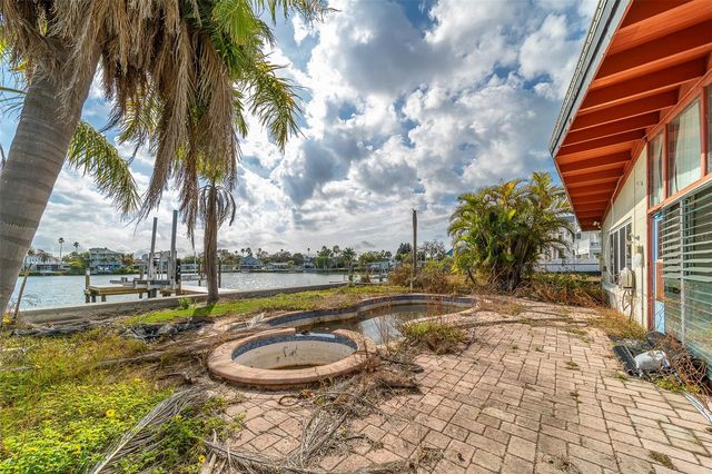 1217 BAY SHORE BOULEVARD, Indian Rocks Beach, FL 33785