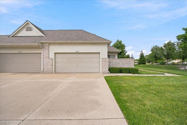 13300 Wyndemere Circle, Sterling Heights, MI 48313