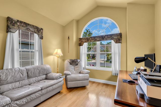 84 Cypress Point Lane, Jackson, NJ 08527