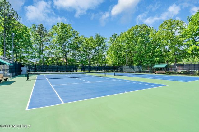 84 Cypress Point Lane, Jackson, NJ 08527