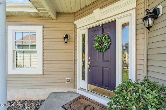 84 Cypress Point Lane, Jackson, NJ 08527