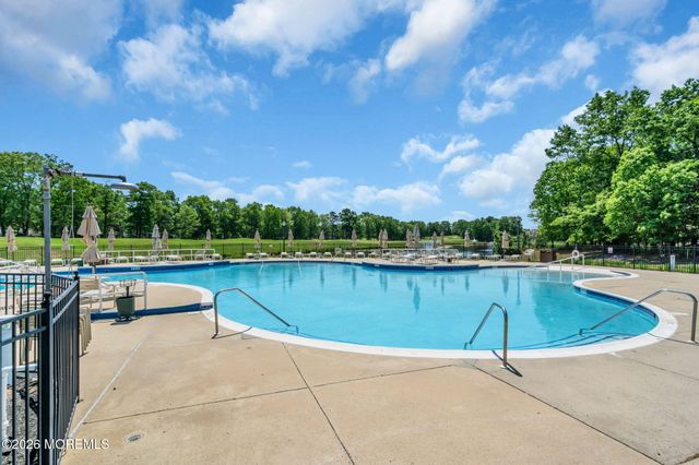 84 Cypress Point Lane, Jackson, NJ 08527
