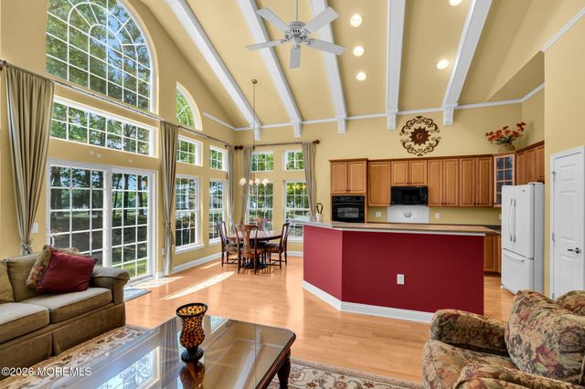 84 Cypress Point Lane, Jackson, NJ 08527