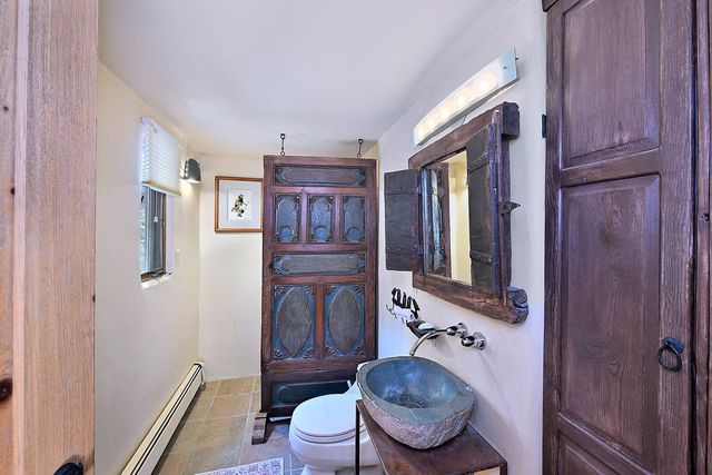 191 Tesuque Village Rd A, Santa Fe, NM 87506