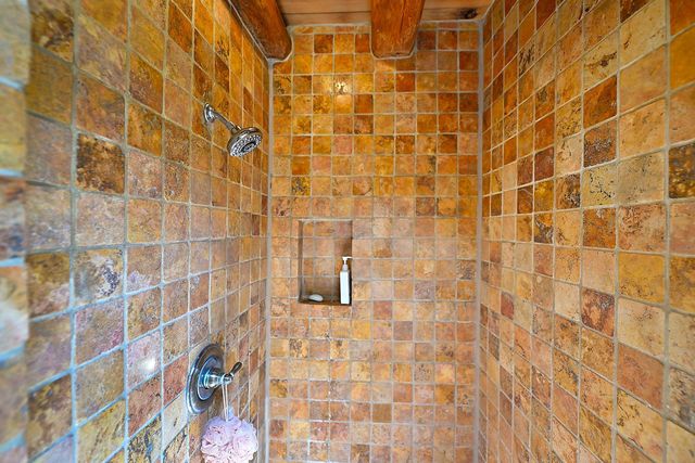 191 Tesuque Village Rd A, Santa Fe, NM 87506