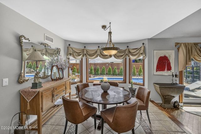 31 N Cherokee Lane, Brick, NJ 08724
