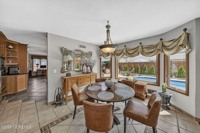 31 N Cherokee Lane, Brick, NJ 08724