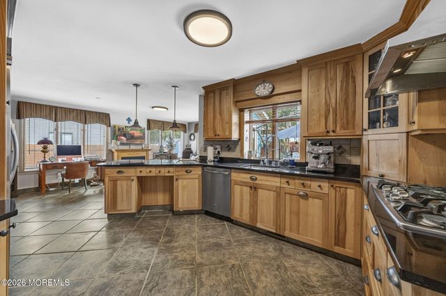 31 N Cherokee Lane, Brick, NJ 08724