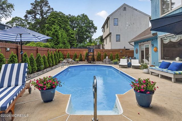 31 N Cherokee Lane, Brick, NJ 08724
