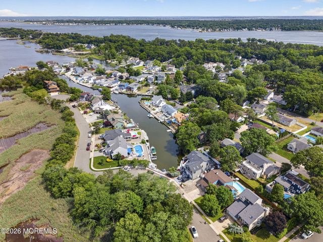 31 N Cherokee Lane, Brick, NJ 08724