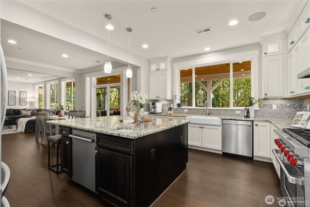 9919 NE 162nd Street, Bothell, WA 98011