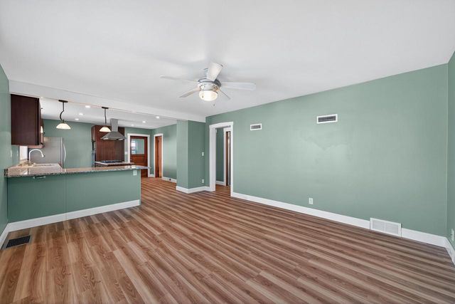 1207 Grant STREET, Lake Geneva, WI 53147