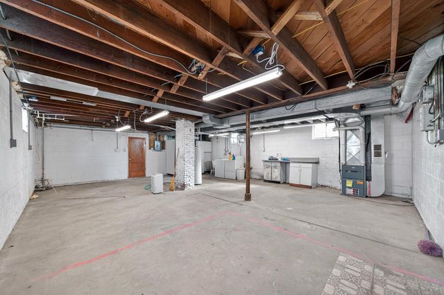 1207 Grant STREET, Lake Geneva, WI 53147