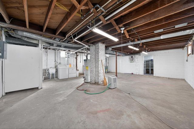 1207 Grant STREET, Lake Geneva, WI 53147