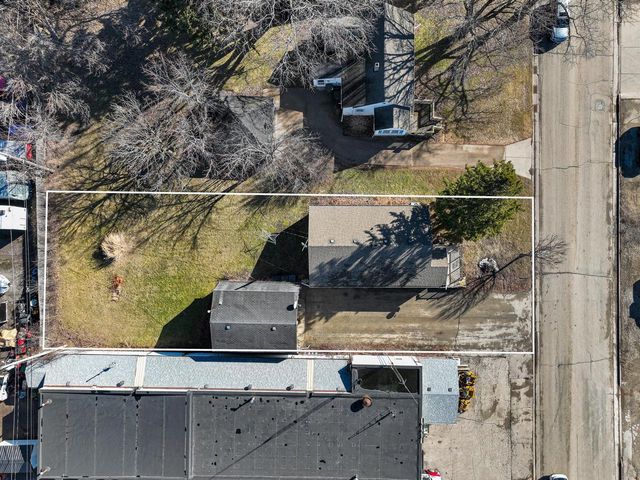 1207 Grant STREET, Lake Geneva, WI 53147