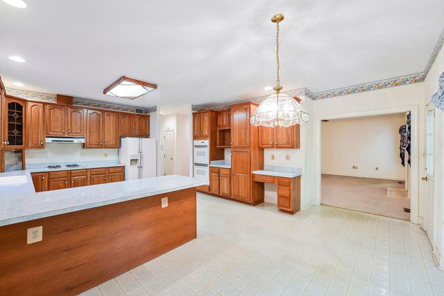 2927 BEAU LN, Fairfax, VA 22031