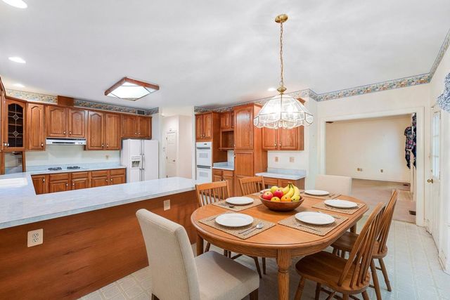 2927 BEAU LN, Fairfax, VA 22031