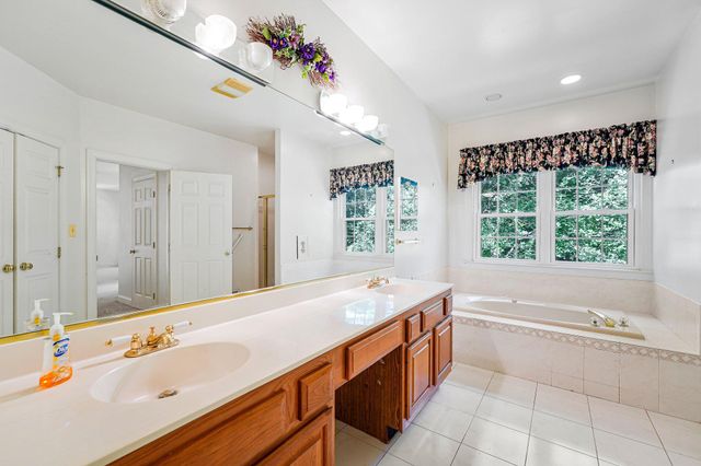 2927 BEAU LN, Fairfax, VA 22031