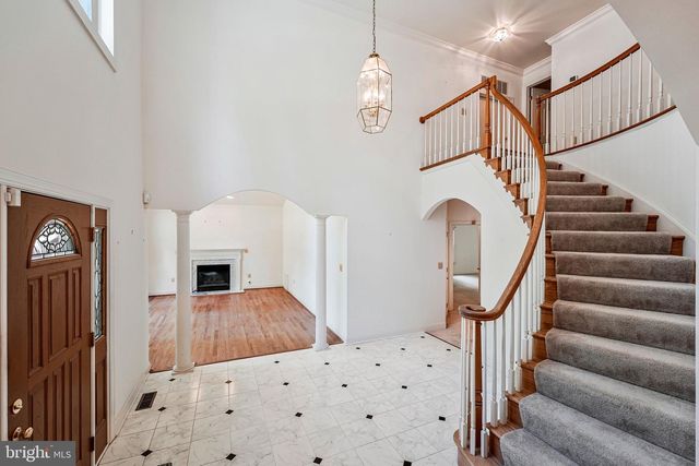 2927 BEAU LN, Fairfax, VA 22031