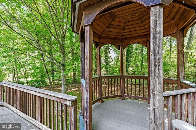 2927 BEAU LN, Fairfax, VA 22031