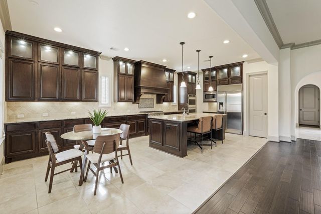 67 Quiet Vista Drive, Sugar Land, TX 77498