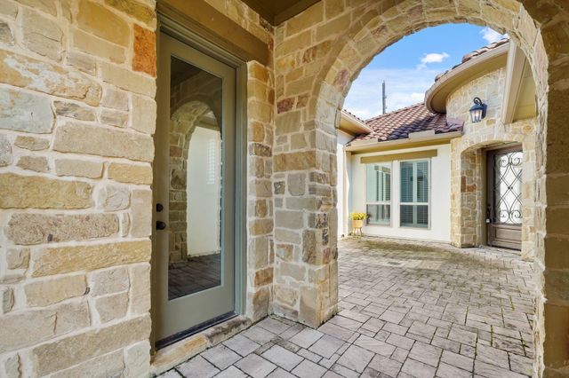 67 Quiet Vista Drive, Sugar Land, TX 77498