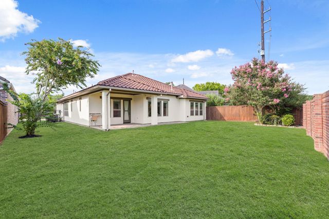 67 Quiet Vista Drive, Sugar Land, TX 77498