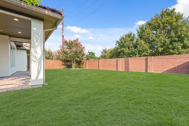 67 Quiet Vista Drive, Sugar Land, TX 77498