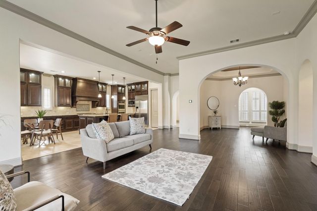 67 Quiet Vista Drive, Sugar Land, TX 77498