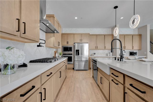 10226 Bismarck Palms Avenue, Las Vegas, NV 89166