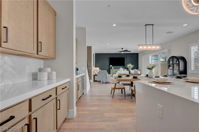 10226 Bismarck Palms Avenue, Las Vegas, NV 89166