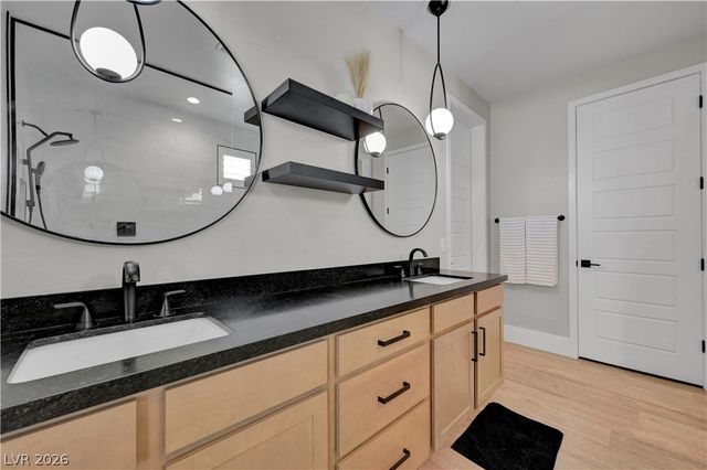 10226 Bismarck Palms Avenue, Las Vegas, NV 89166