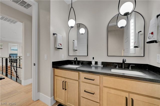 10226 Bismarck Palms Avenue, Las Vegas, NV 89166