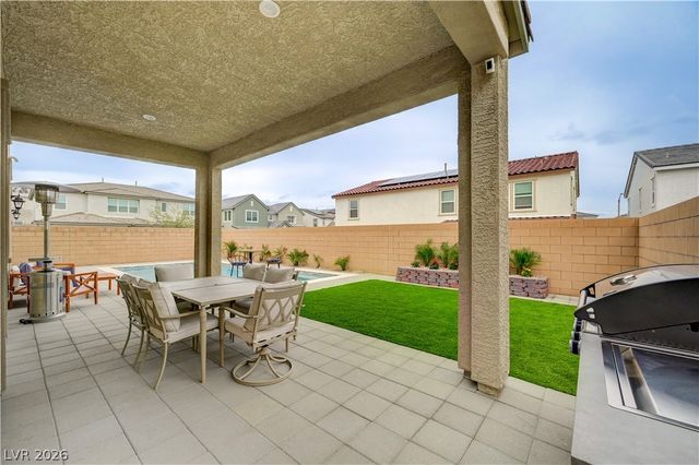 10226 Bismarck Palms Avenue, Las Vegas, NV 89166