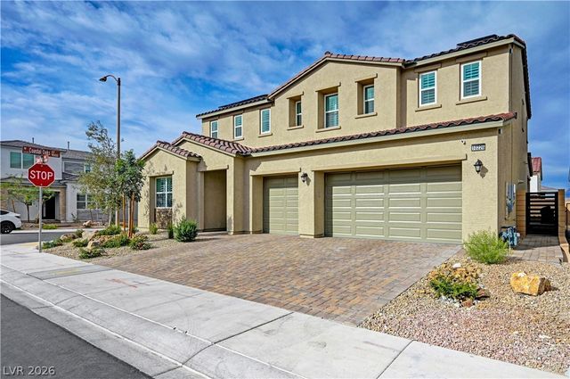 10226 Bismarck Palms Avenue, Las Vegas, NV 89166