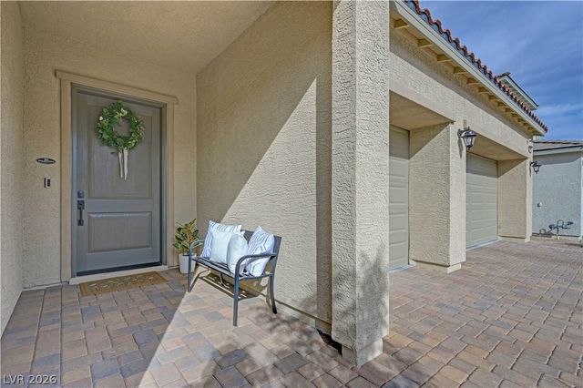 10226 Bismarck Palms Avenue, Las Vegas, NV 89166