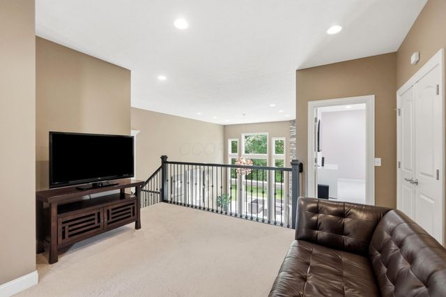 280 Long Branch Run, Delaware, OH 43015