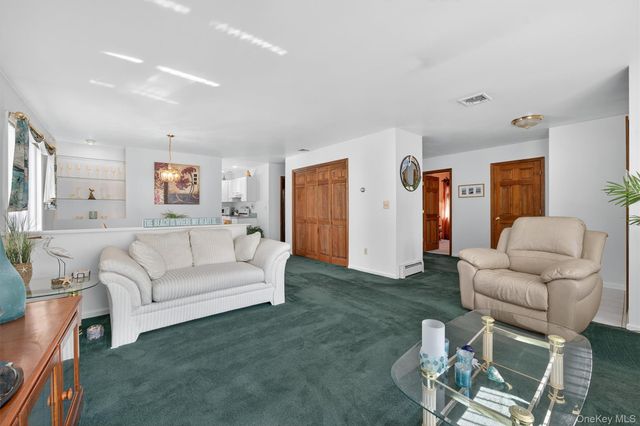 12 State Street, Middletown, NY 10940