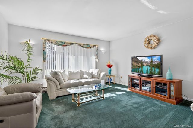 12 State Street, Middletown, NY 10940