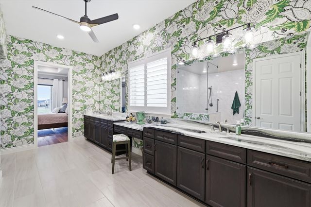 10601 Drinkwater Drive, Denton, TX 76207