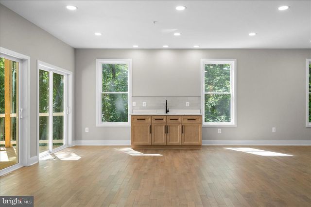 7494 ROSSVILLE BLVD, Rosedale, MD 21237