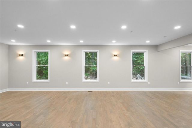 7494 ROSSVILLE BLVD, Rosedale, MD 21237