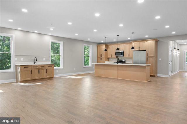 7494 ROSSVILLE BLVD, Rosedale, MD 21237