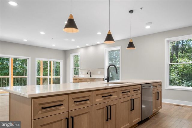 7494 ROSSVILLE BLVD, Rosedale, MD 21237