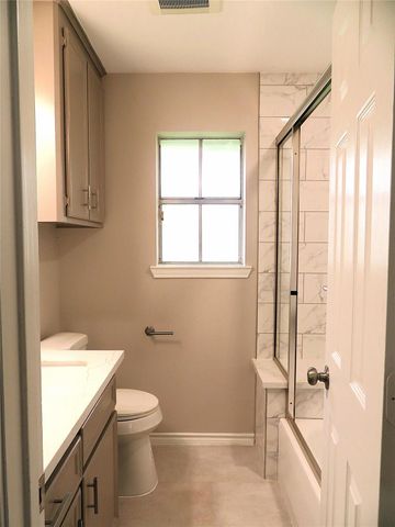 3027 Turtle Creek Drive, Rosenberg, TX 77471