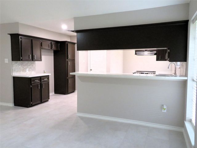 3027 Turtle Creek Drive, Rosenberg, TX 77471