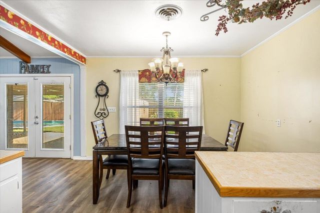 400 W Perry Pl, Carthage, TX 75633