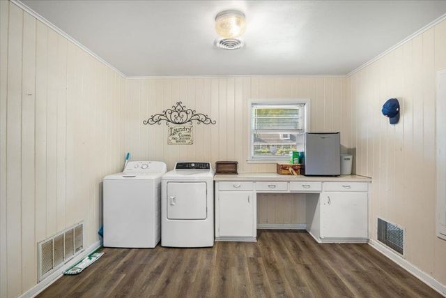 400 W Perry Pl, Carthage, TX 75633