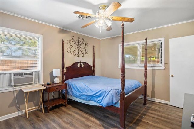 400 W Perry Pl, Carthage, TX 75633