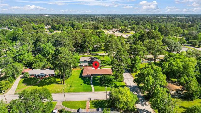 400 W Perry Pl, Carthage, TX 75633